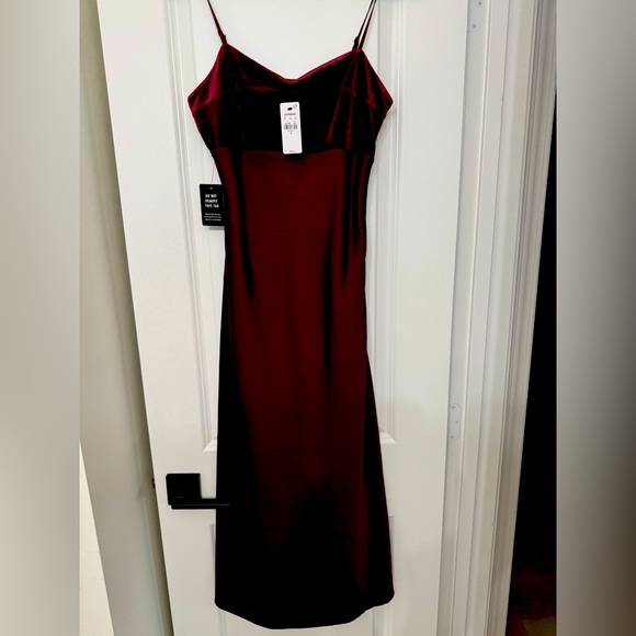 Express Dresses & Skirts - NWT, Satin & velvet wine colored lined silky spaghetti strap dress from Express